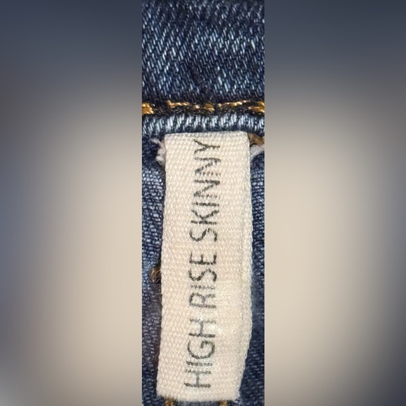 rag & bone High-Rise Skinny Jeans *Store Exclusive* in Woodford size 26 - Picture 8 of 16